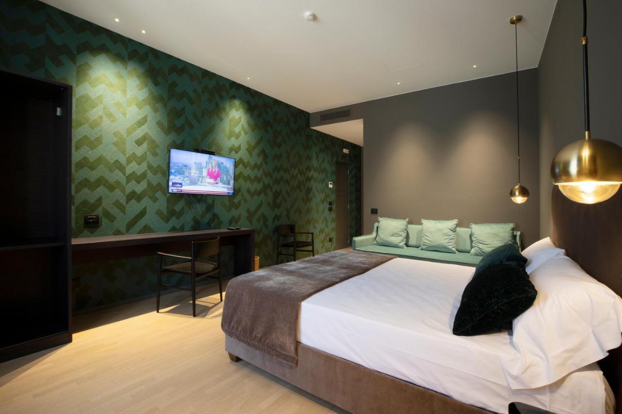 Re Sale Boutique Hotel ตราปานี ภายนอก รูปภาพ