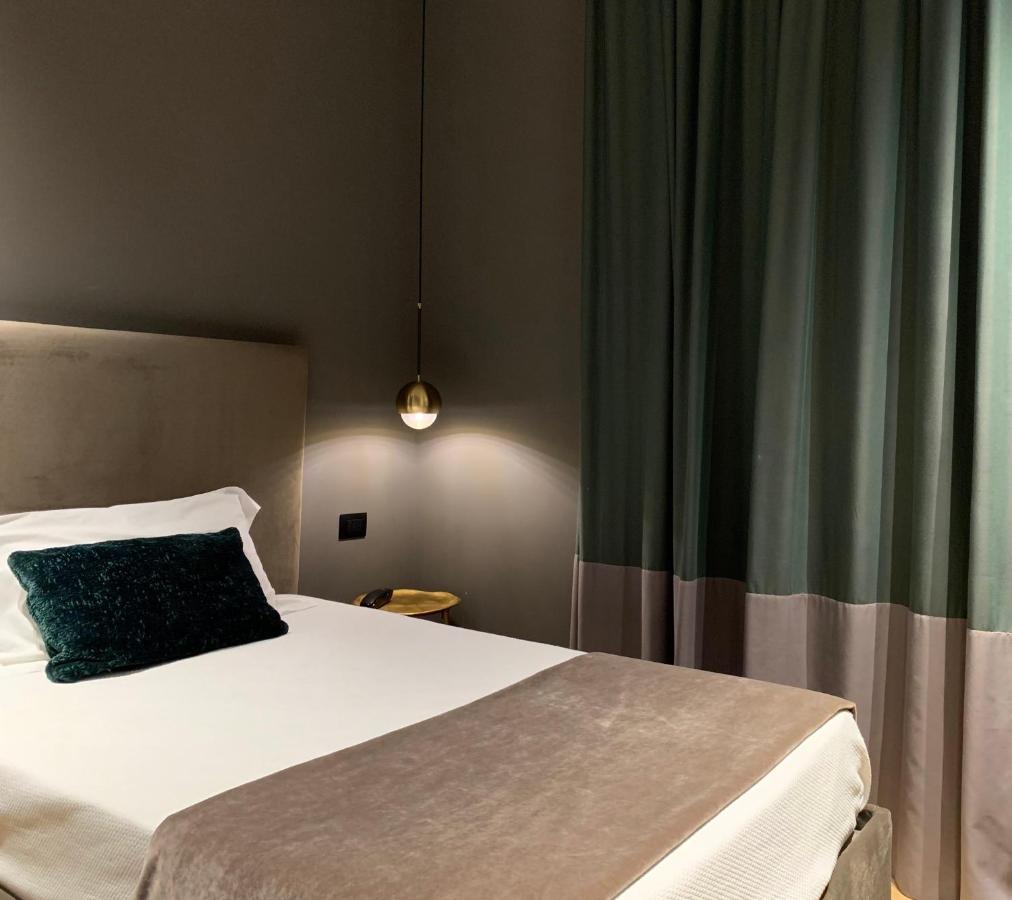 Re Sale Boutique Hotel ตราปานี ภายนอก รูปภาพ