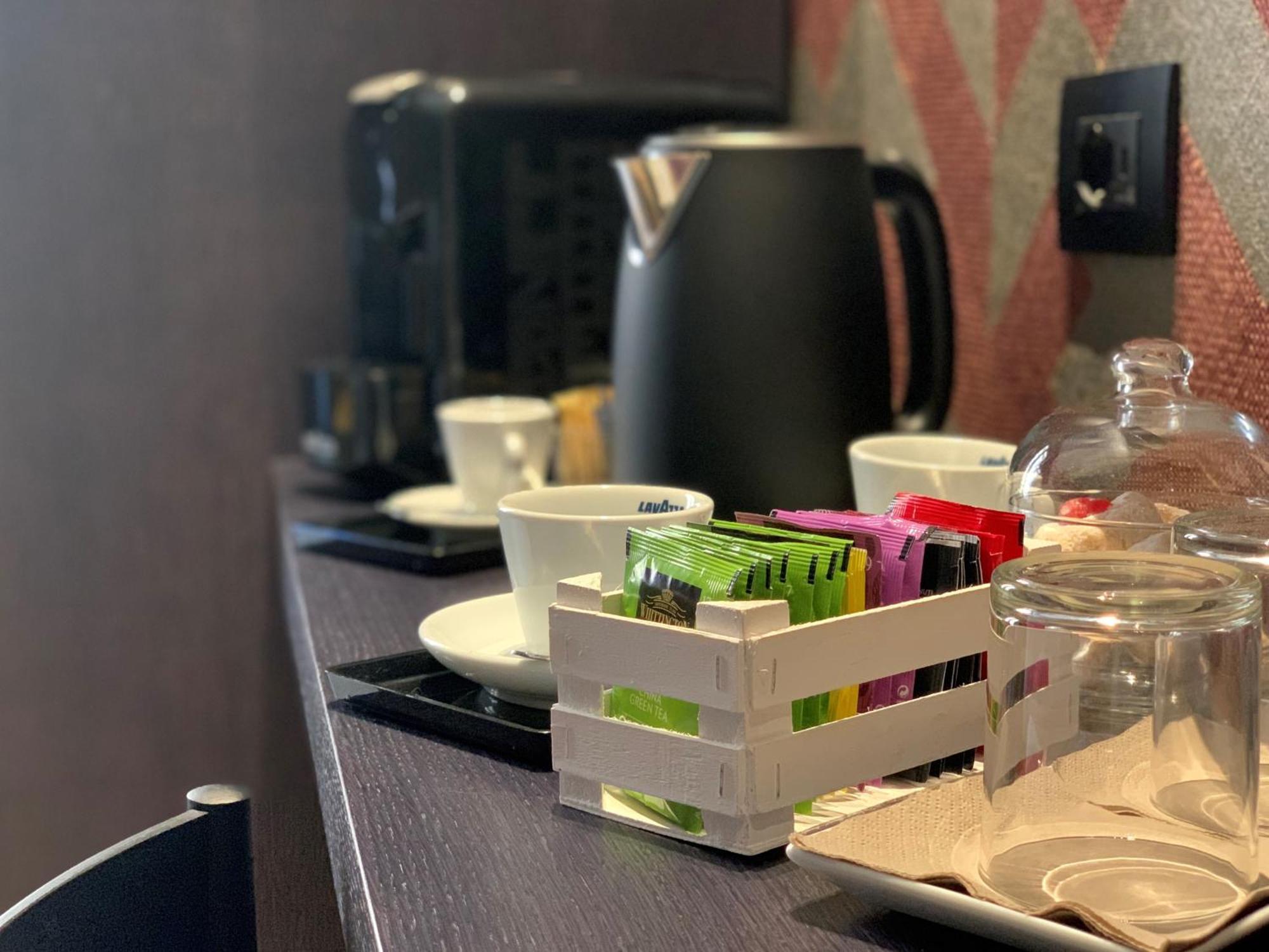 Re Sale Boutique Hotel ตราปานี ภายนอก รูปภาพ
