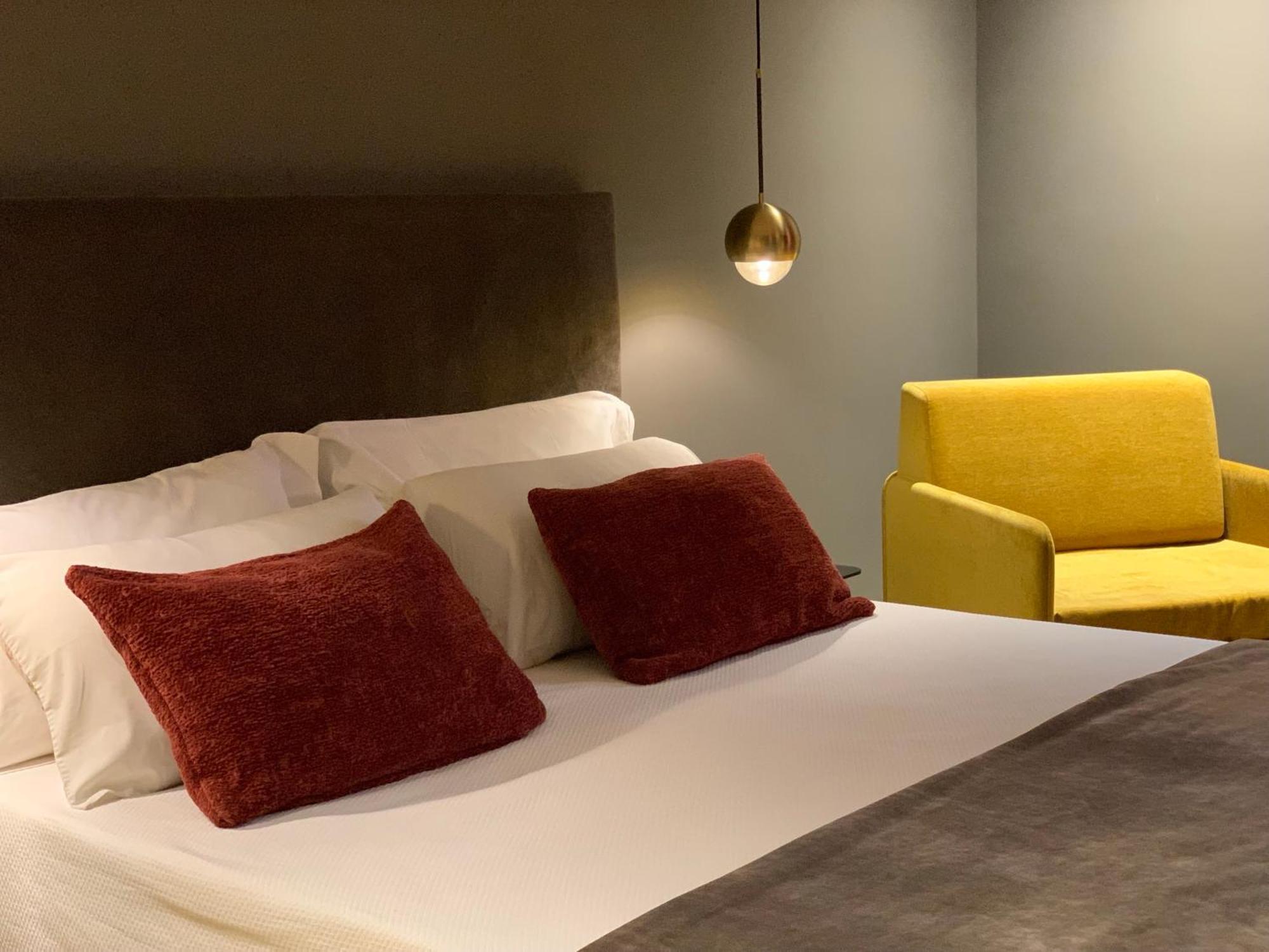 Re Sale Boutique Hotel ตราปานี ภายนอก รูปภาพ